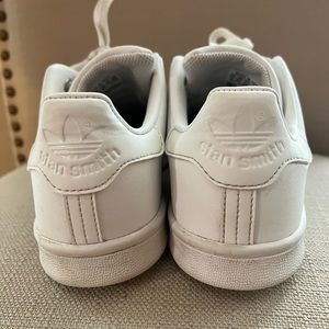 Stan Smith all white big kids size 3 unisex Will also fit women size 5
